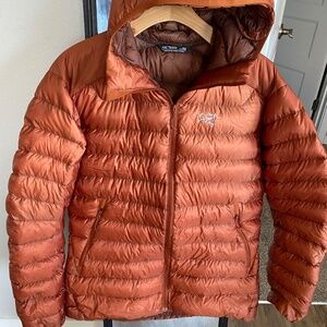 Men's Arc'teryx Cerium Hooded Jacket - medium